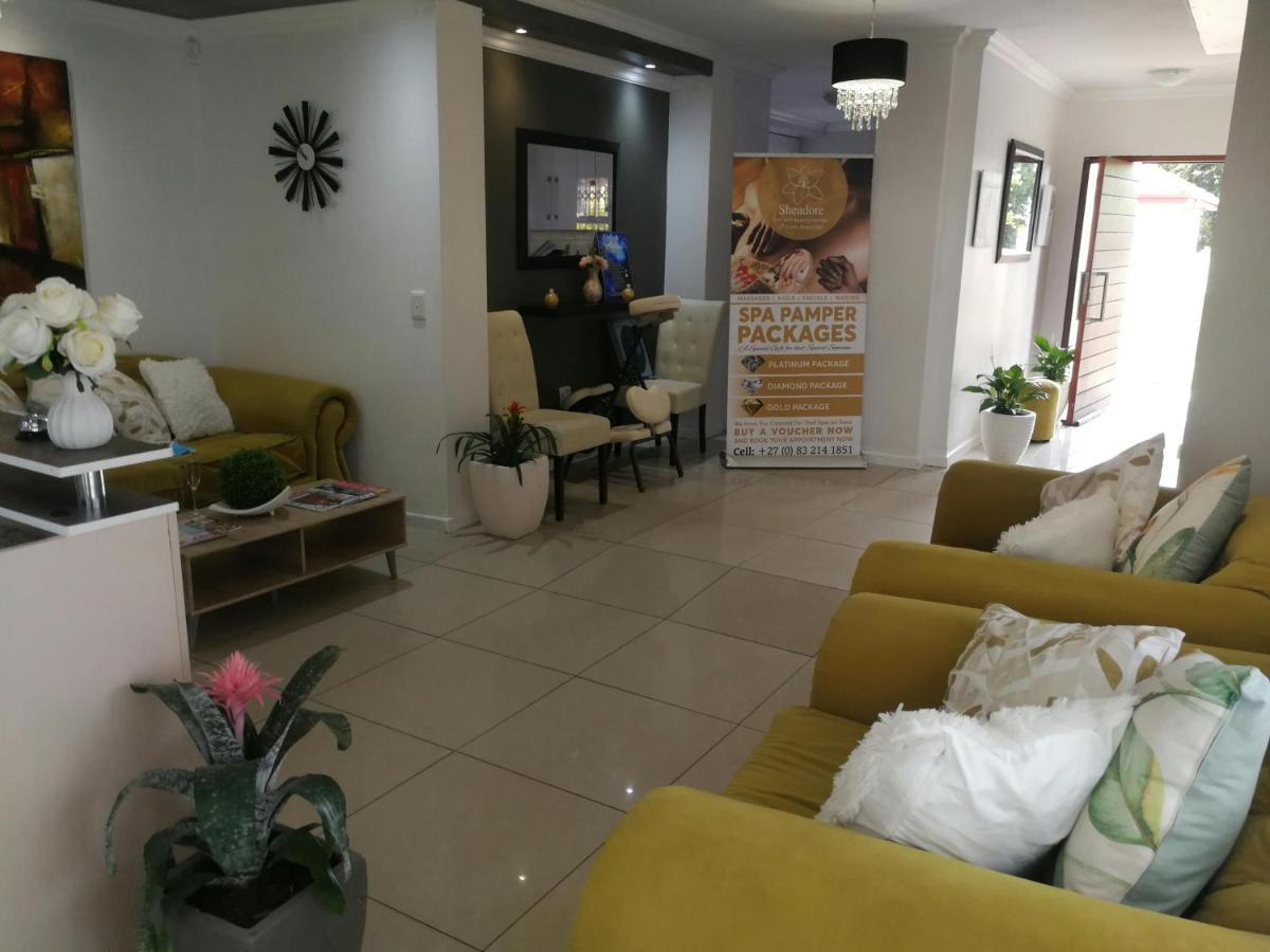 Sheadore Lodge And Beauty Spa Roodepoort Eksteriør billede